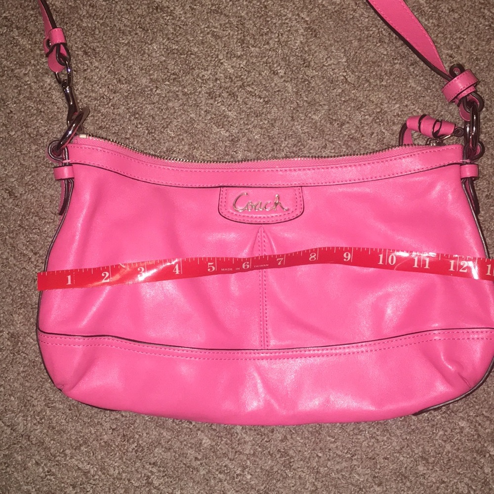 Pink coach purse. Never used!